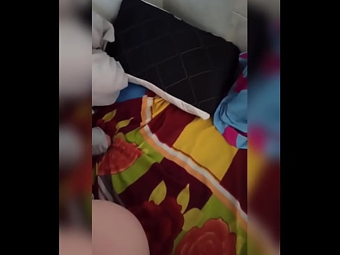 ❤️ Myn keamergenoat bliuwt allinnich thús want har man giet op fakânsje en ik nim de kâns oan om har te neuken en har kont fol mei molke ❤ Just porno op fy.safehaus.top ❌️❤